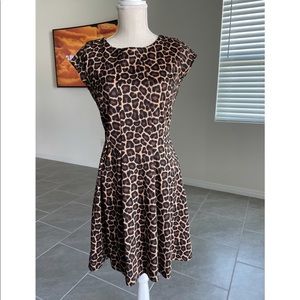 Michael Kors size 6 BRAND NEW DRESS
